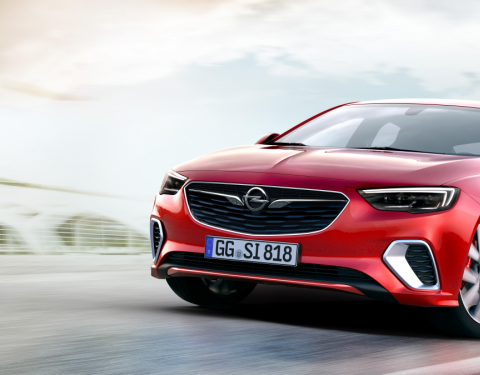 Sportovní verze pro labužníky volantu: Opel Insignia GSi