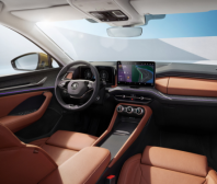 Ještě intuitivnější a prostornější: Škoda Auto představuje highlighty interiéru nových generací vozů Kodiaq a Superb