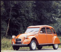 Historický, ikonický a lidový: legendární Citroën 2 CV slaví 75. narozeniny
