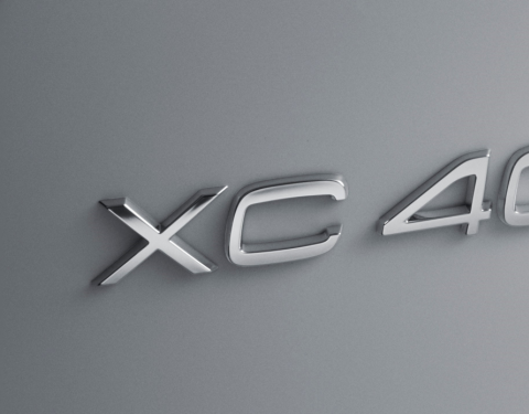 S novým Volvem XC40 nabízí automobilka Volvo Cars sebejistě inspirativní SUV stvořené pro život ve městě