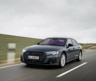 Audi prodlouží život současné generaci A8, elektrický nástupce dorazí později