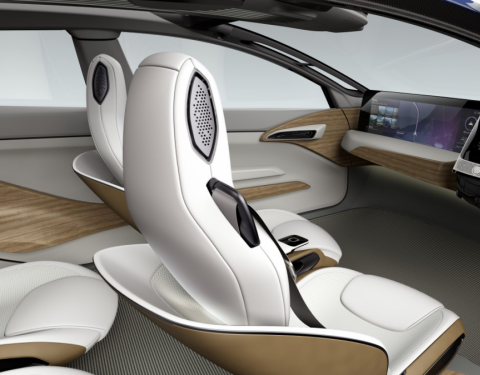 Nissan IDS: Vize budoucnosti elektromobilů a autonomního řízení